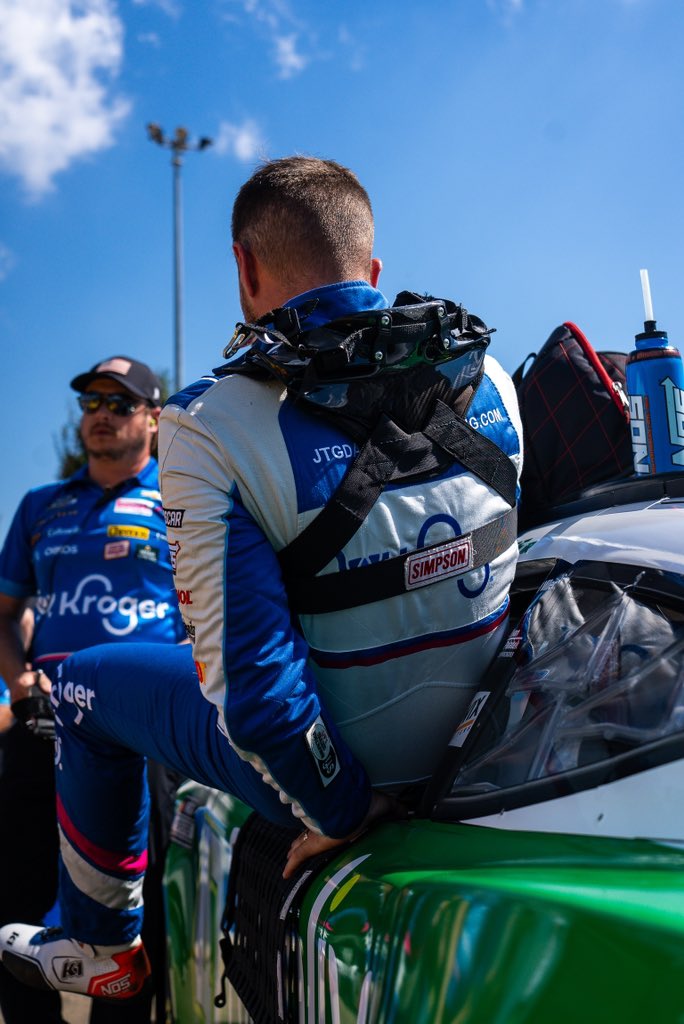 HYAKMotorsports's tweet image. It’s a SUPER speedway type of day! @StenhouseJr will be starting P32 in today’s event at @TALLADEGA! 

📺 Tune into NBC at 1PM CDT! 

#JTGRacing #Talladega #NASCAR