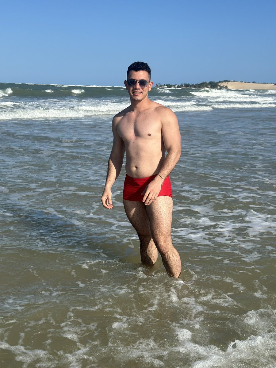Richard_R96's tweet photo. 🌊🏖️ https://t.co/CAGfDZQsbK