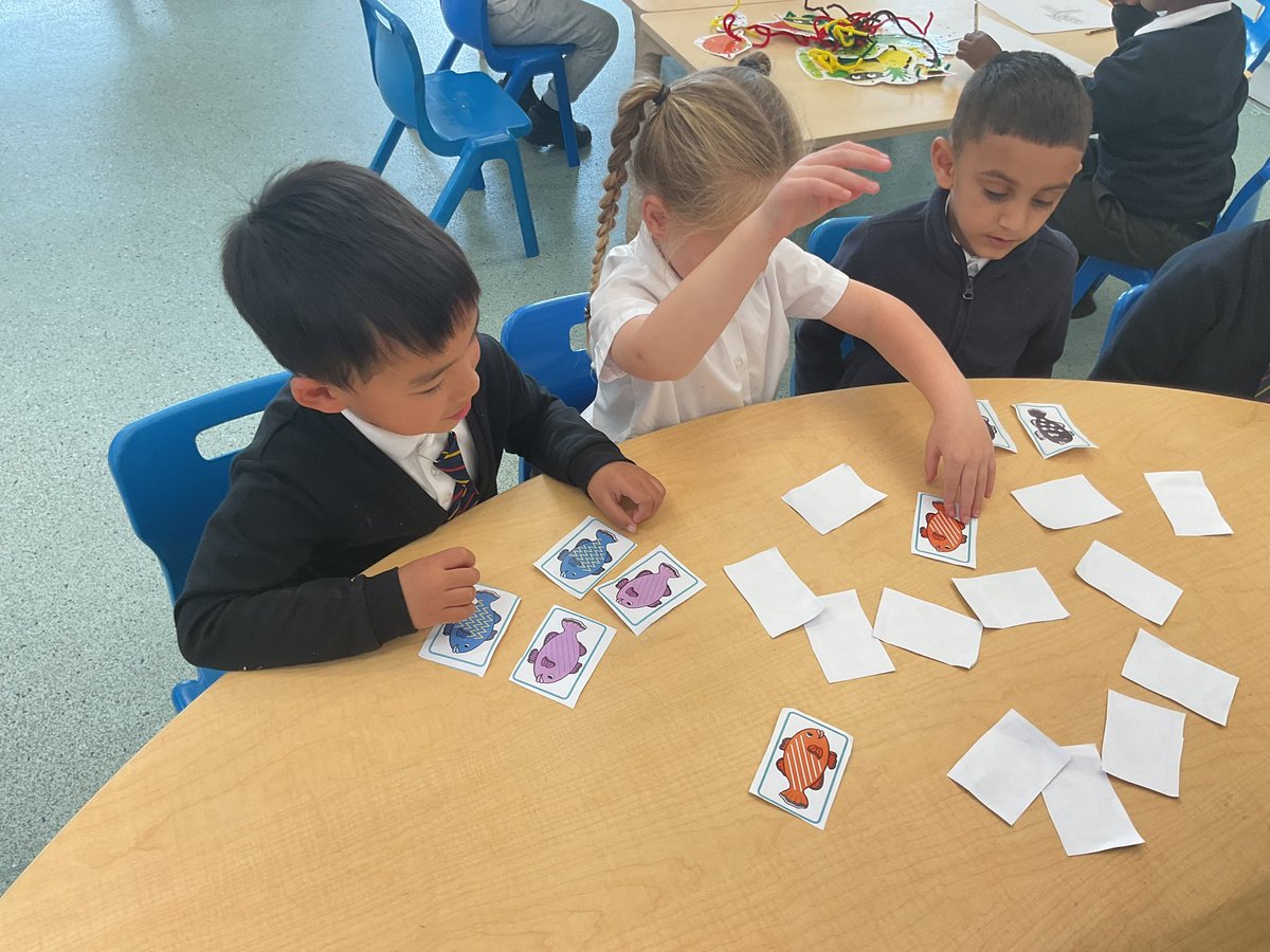 cloverbees_mrpa's tweet photo. In maths this week we have been finding a match and have started to look at sorting items. We played pick up pairs, which also tested our memory. #MRPALearning #MRPAMaths @MRPA_Maths https://t.co/QhWa74jdIi