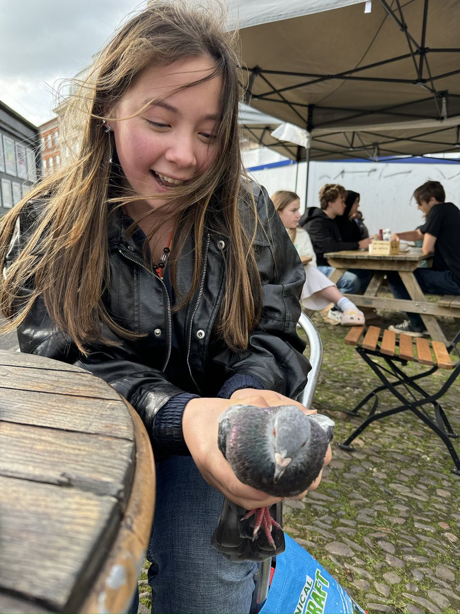 AHAHAHAHAHAH GUYS LOOK WHAT I FOUND