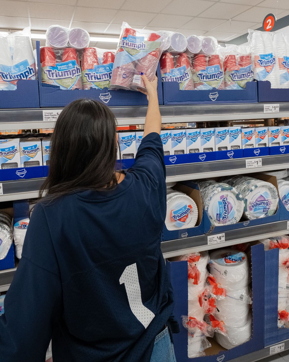 SaveALot's tweet image. Tackle your tailgate with Triumph. 💪 Our store brands give you more than savings! #SwitchandSave