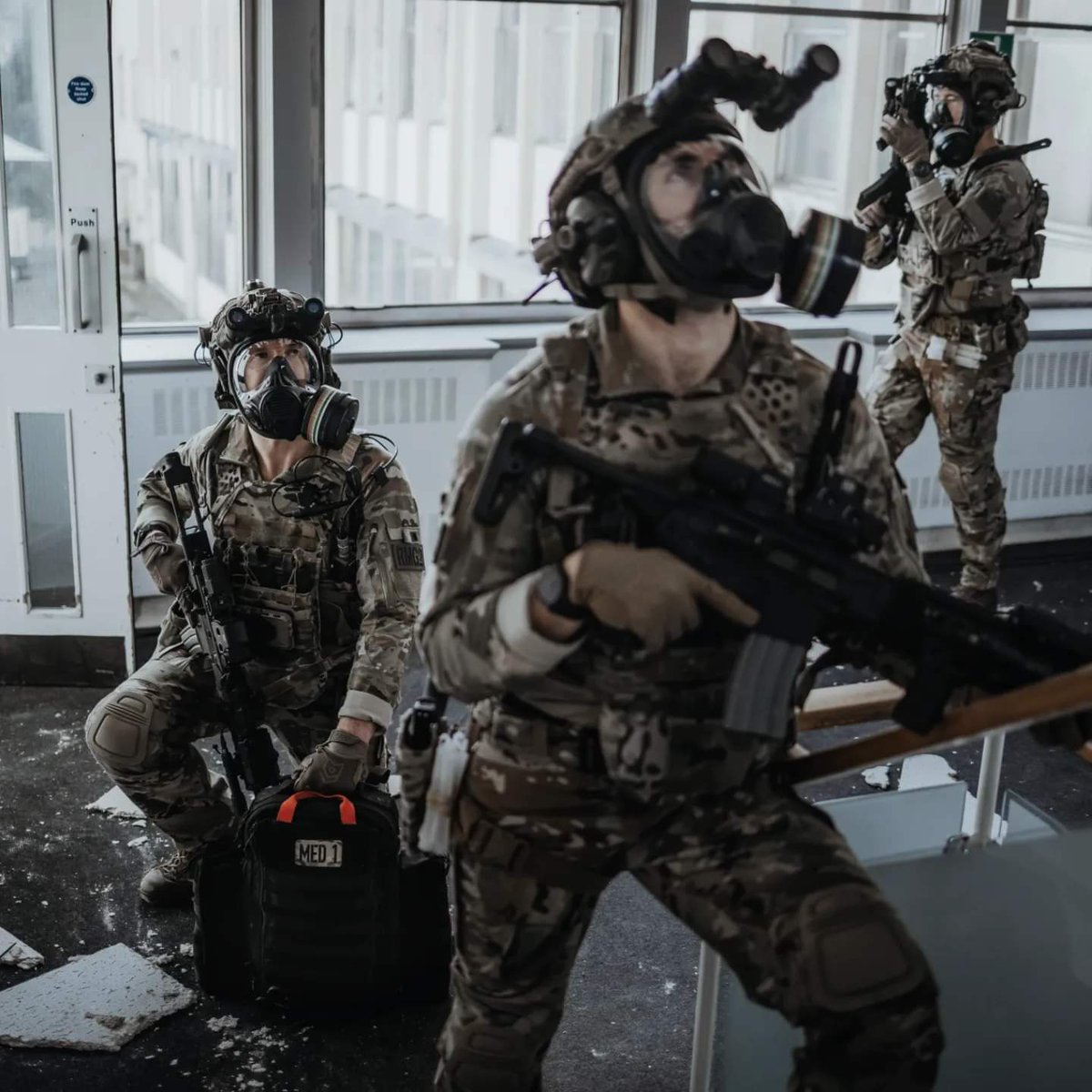 STAY SWITCHED ON. 🚦💡

In a constantly changing world, injuries and illness can arise at any moment. Maintain a state of vigilance, focus, and readiness to take action when needed.

Someone's life might just depend on it. 

.
.
.

#Medic #Military #Tactical #Paramedic #Medicine