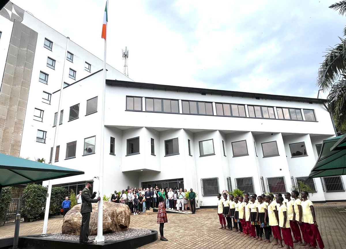 Ireland in Uganda tweet media