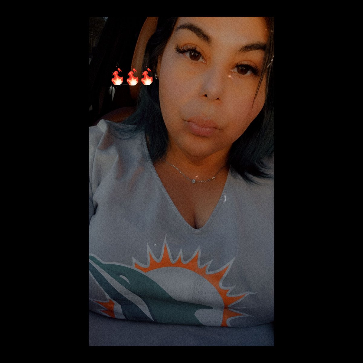 JilliePhins77's tweet photo. Forever and Always #nomatterwhat #gofins #phinsup #phinatic #letsgodolphins #pleasestopbreakingmyheart π§‘π¬π€π₯π https://t.co/SAnDldCqEA