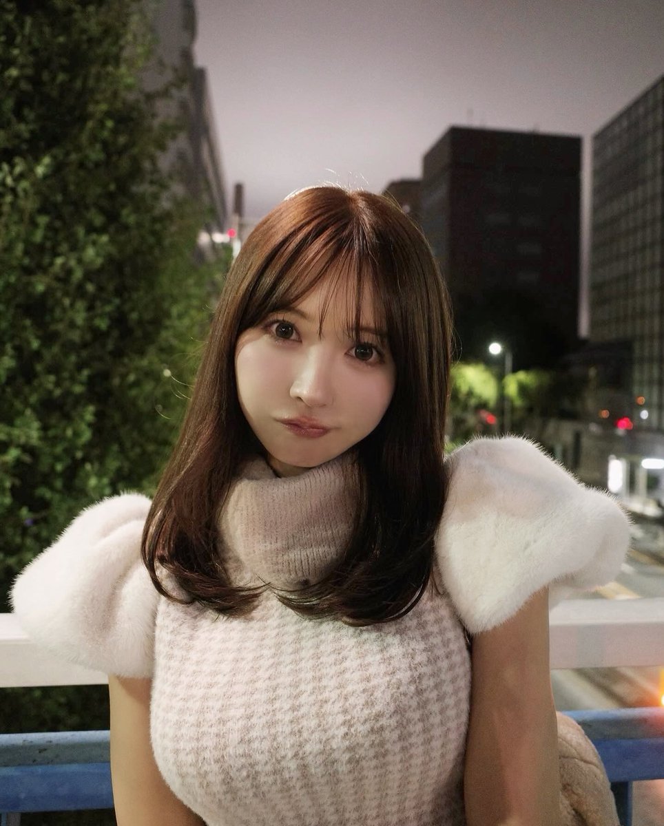 夜のお散歩しよ🐈 https://t.co/heTYBhZhBU