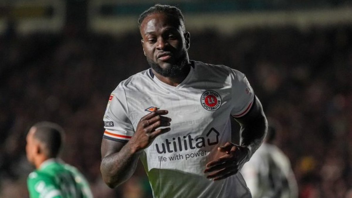 Hatters_1885's tweet photo. “He’s got that Premier League quality” – Jordan Clark heaps praise on Victor Moses https://t.co/F38Sc5pnzA