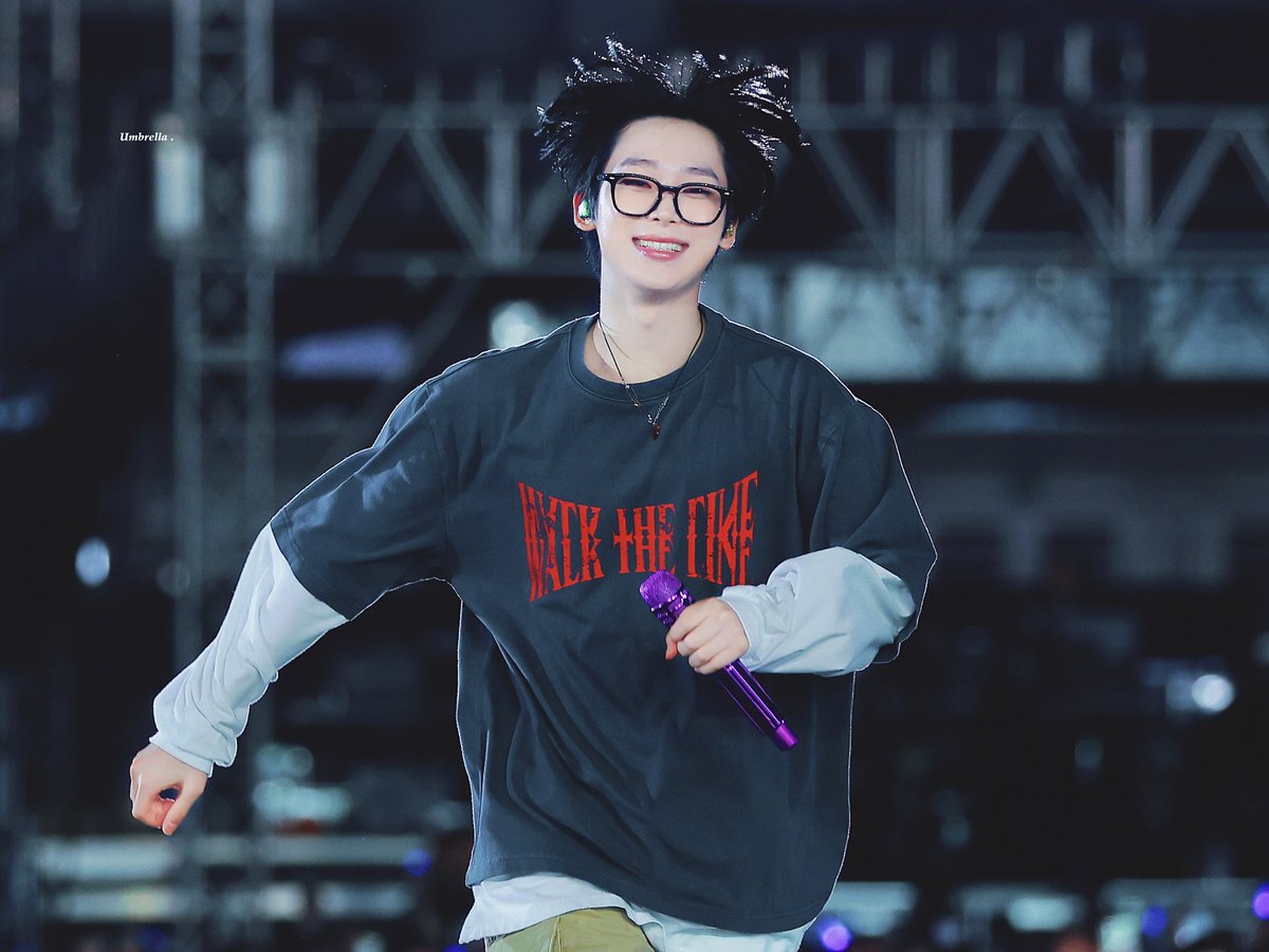 𝗨𝗺𝗯𝗿𝗲𝗹𝗹𝗮 ☔️fan acc tweet media