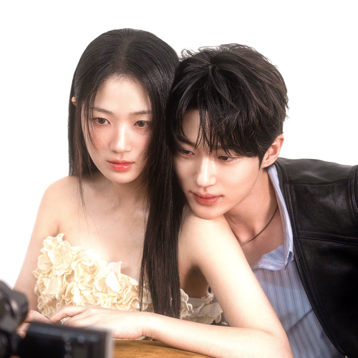 aya (@melodecirols) on Twitter photo 