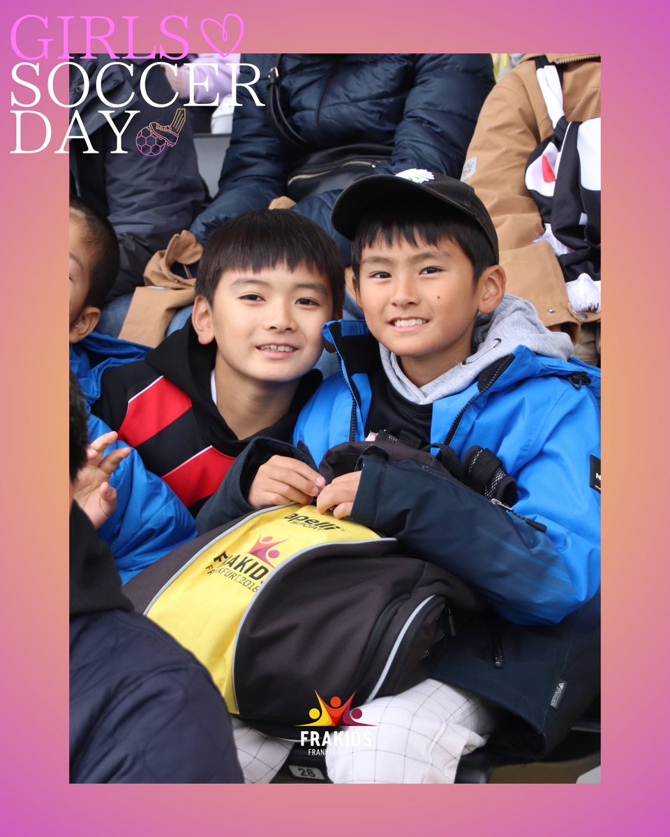 frakids2018's tweet photo. ／
🇩🇪井上愛選手の応援に📣
＼
⁡
#GirlsSoccerDay のスペシャルコーチを務めてくれた #フランクフルト II(ドイツ2部)に所属する #井上愛 選手の試合観戦に行ってきました🎌
⁡
年代別ドイツ代表選手も多数在籍するハイレベルな試合に👀
⁡
井上選手はスタメンフル出場💪

@aiinoue_oz 

#FRAKIDS https://t.co/2eENwQjKAs