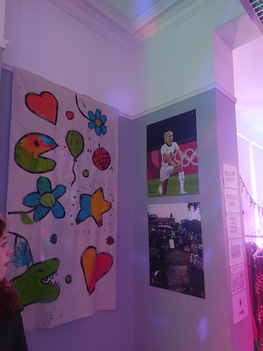 1/2. What a fantastic party Year 5 planned with <a href="/theherduk/">The Herd</a> for their #soundofourskin festival this weekend. There was singing, dancing, food and games and it was wonderful to see some of our pupils enjoying their hard work! More pics to follow <a href="/thrivetrust_UK/">thrivetrust_UK</a>  <a href="/thrivetrust_CEO/">Jonathan Roe</a> 🎉