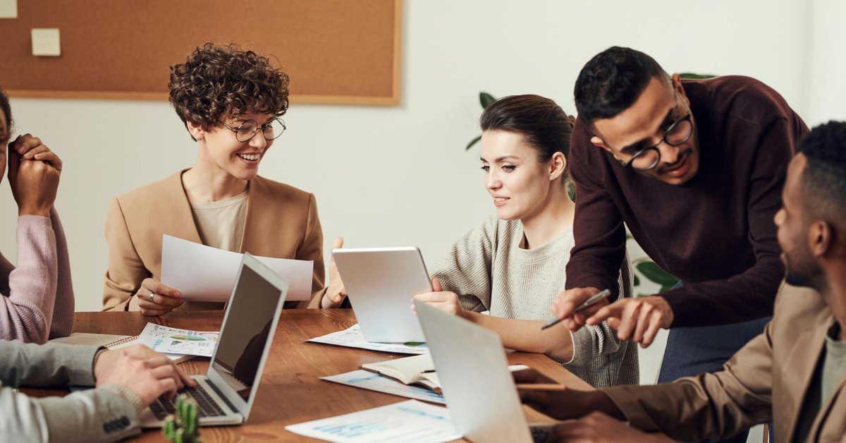 Are you a Ted Lasso fan? Check out my latest article in Psychology Today about what we can learn from Ted asking his team for input on a (literally) game-changing decision.

buff.ly/3L3T16h 

What lessons did you learn from Ted Lasso? Comment below!