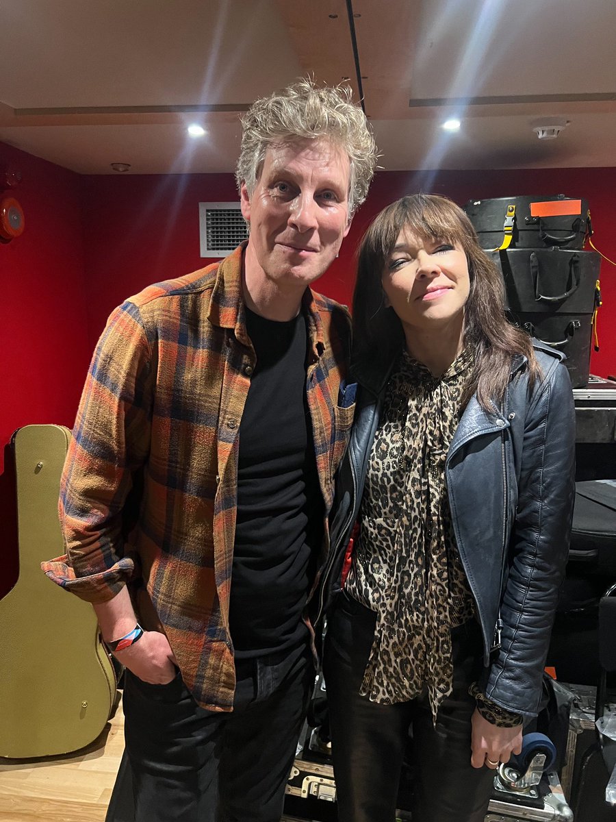 simone marie tweet media