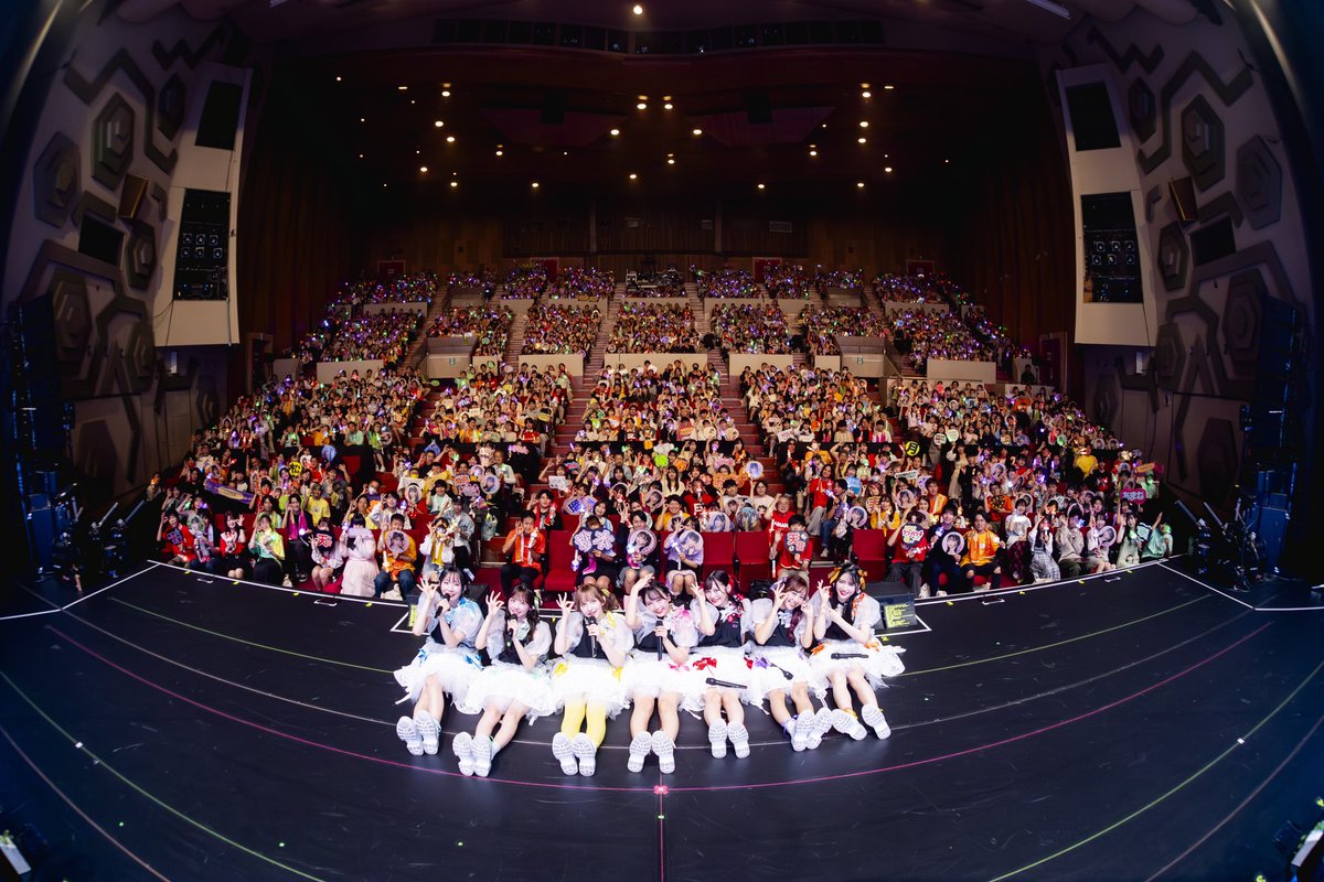 JAPAN TOUR 2024 集合写真】 10/6(日) 『FRUITS ZIPPER JAPAN TOUR