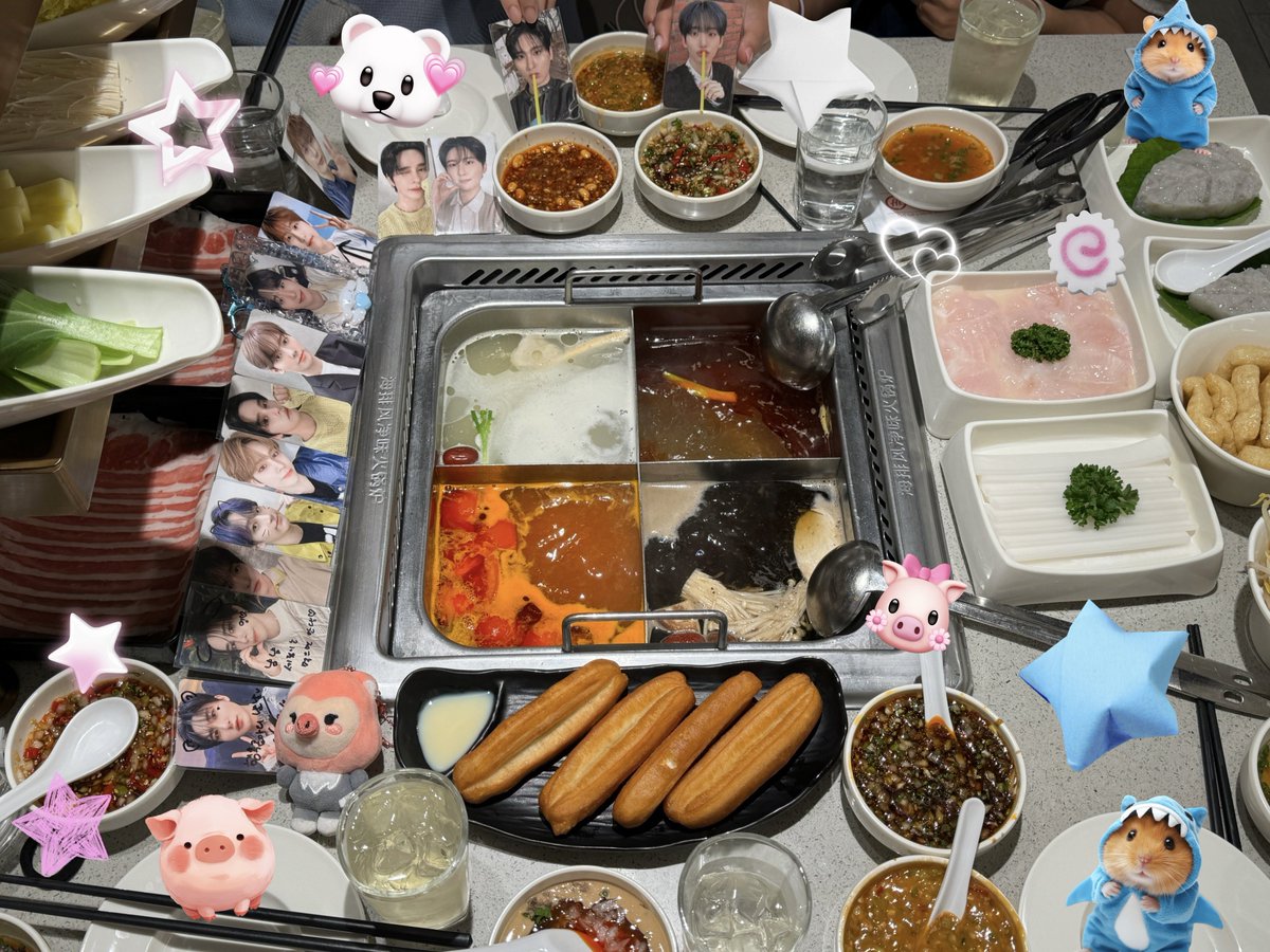 크래비티 익힘 정도도 완벽하고 훠궈도 이븐하게 익었네요 합격입니다

나만의 레드스완,,❤️‍🔥