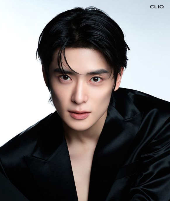 AboutMusicYT's tweet photo. Jaehyun will enlist in the military in one month. https://t.co/D1gU7oa78f