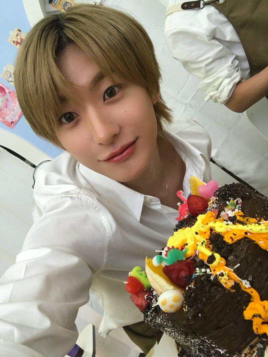 I made a cake, and it's calling your name! Come and get it!