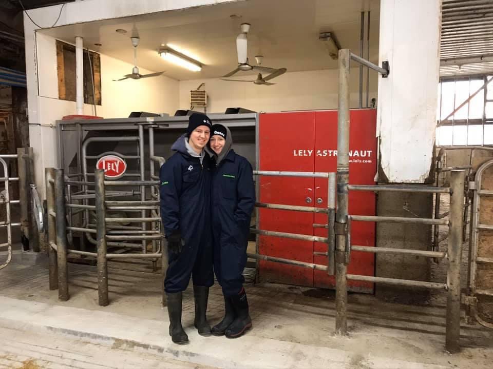 Caleigh Slits tweet media