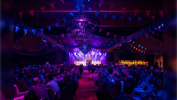 Enkel lokale, regionale en Brabantse toppers in Belhamels Nøhletonne -  achterhoeknieuwseibergenneede.nl/l/497715