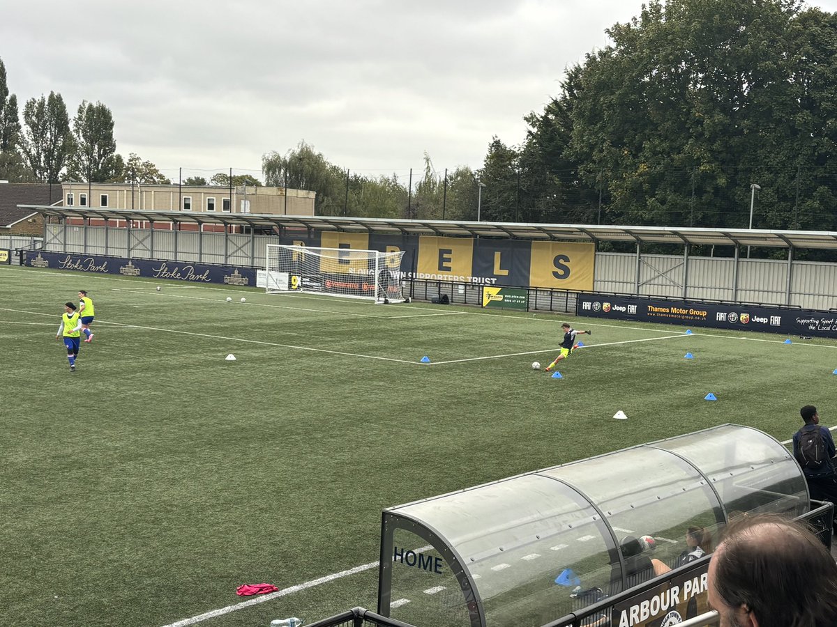 RFCWFans's tweet photo. Warm ups are underway

#URRRZZZ #ReadingFCWomen #ReadingFC #UpTheDing #SeeItToBeIt https://t.co/z4IR6Hx5Jk
