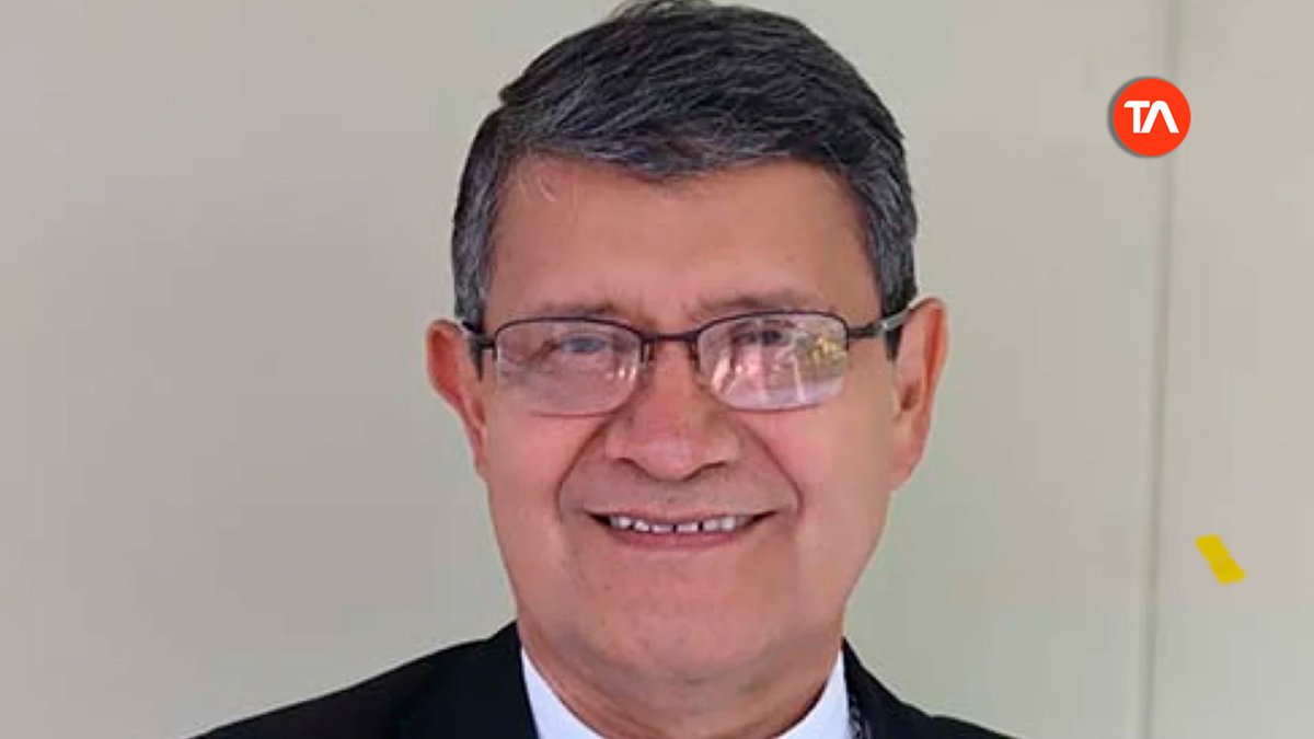 teleamazonasec's tweet photo. #ATENCIÓN | Papa Francisco anuncia que monseñor Luis Cabrera será cardenal; el quinto ecuatoriano en la historia del Vaticano.https://t.co/wlzqFjlgOL https://t.co/O5PNkT2tEi