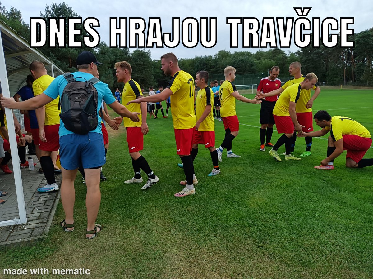FKTravcice's tweet photo. IT'S A MATCHDAY!!! 🟥🟨⬛

Za necelou hodinu je výkop!

🆚 FK Bechlín 
🕓 16:00
🏟️ Travčice https://t.co/2Zsu7fjTLN