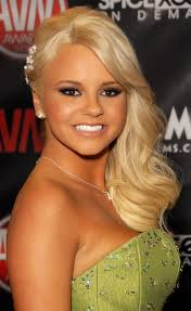 merlinpapin3's tweet photo. .@FredOL69007 On souhaite un Bon Anniversaire à #BreeOlson qui a 38 ans on peut la voir dans
The Human Centipede 3
Director's Cut
Scooby Doo Doo https://t.co/A5vf4Az3Jc