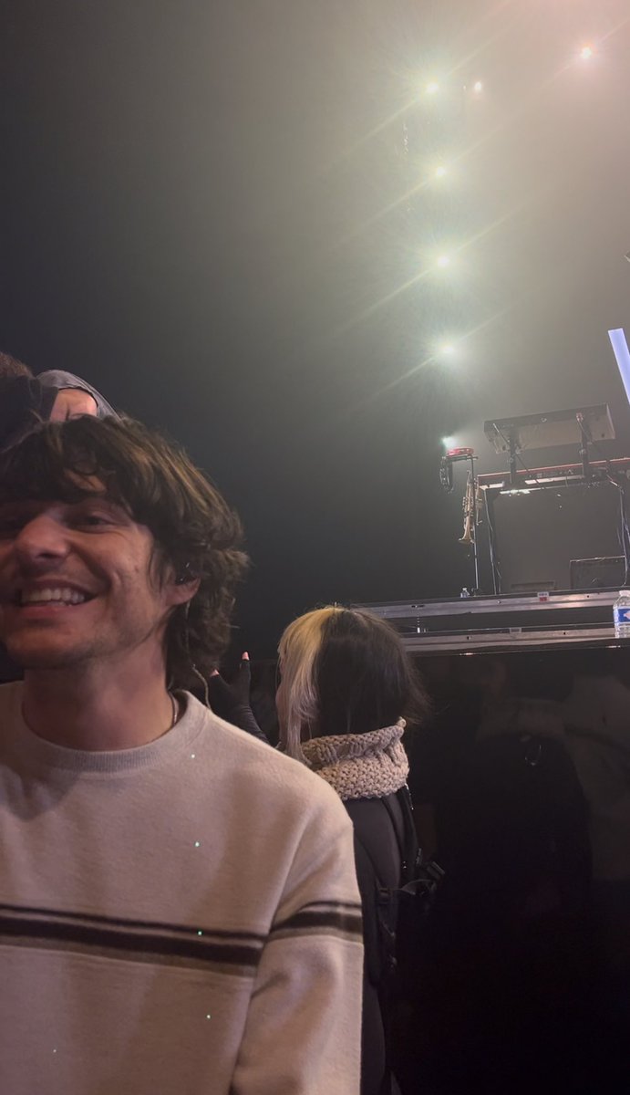 kess☆ ୭ ˚. ᵎᵎ missing wallows tweet media