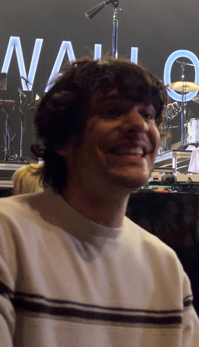 kess☆ ୭ ˚. ᵎᵎ missing wallows tweet media