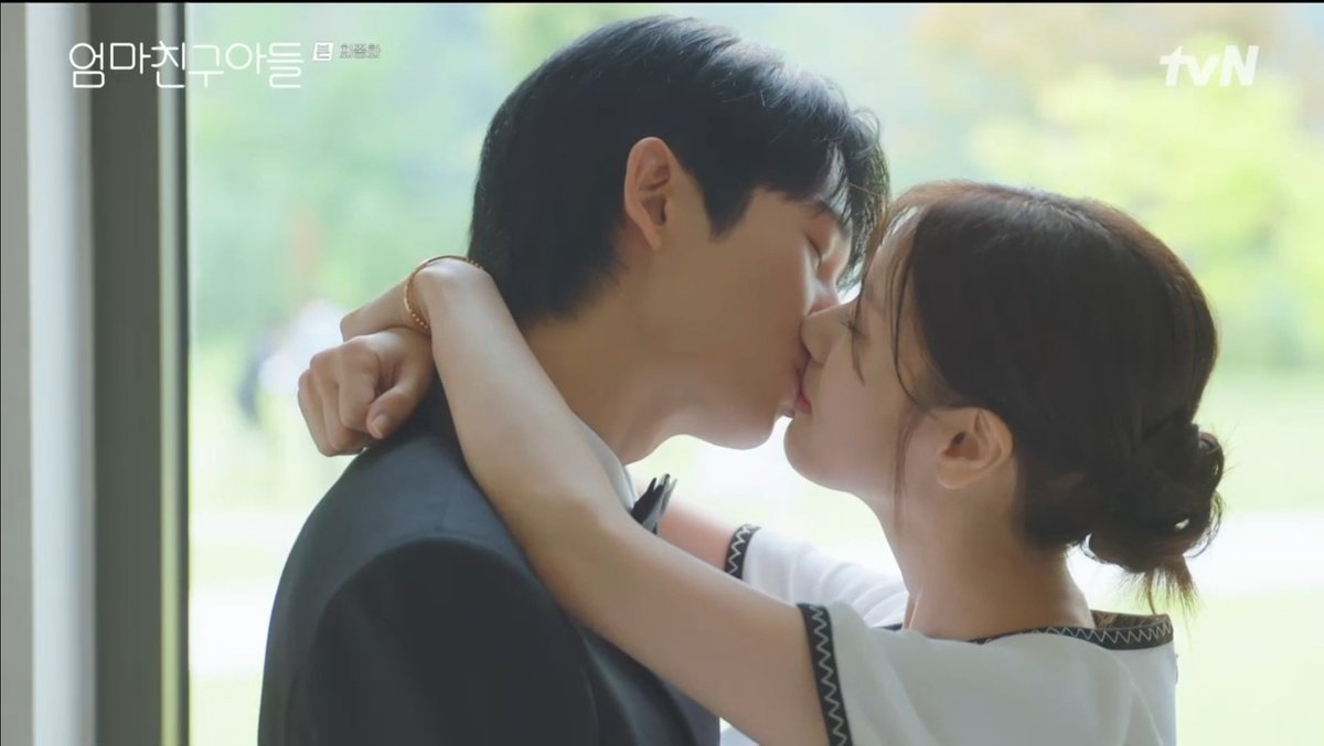 lovestal6v6's tweet image. "like our parents, let's be together for a long time" 🥹❤️

#LoveNextDoor #LoveNextDoorEp16