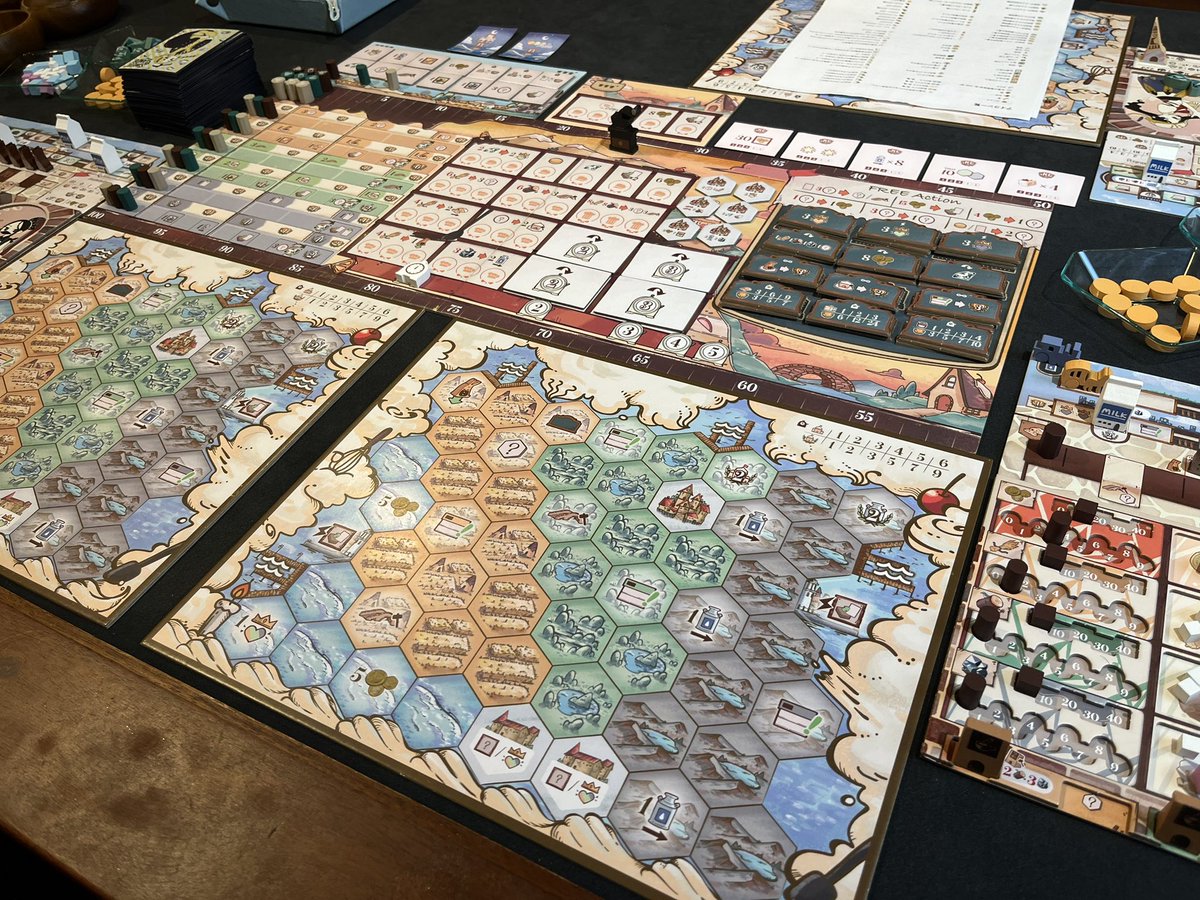 aki06_game's tweet photo. あまやどりでsweet lands遊んできました

セットアップの時点でテンションが上がる
とにかくコンポーネントが凝っている
プレイ感はアクションが連鎖していくので色々貰えたりして楽しい！
キャラも14名いるので色々試してみたくなる
キックが待ち遠しい作品 https://t.co/kqjjYzhuNL