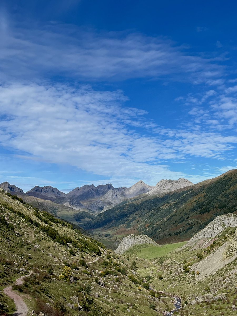 ¿Qué tendrá la montaña?  No lo sé, pero me encanta!  
Pirineos nunca está mal 🌱