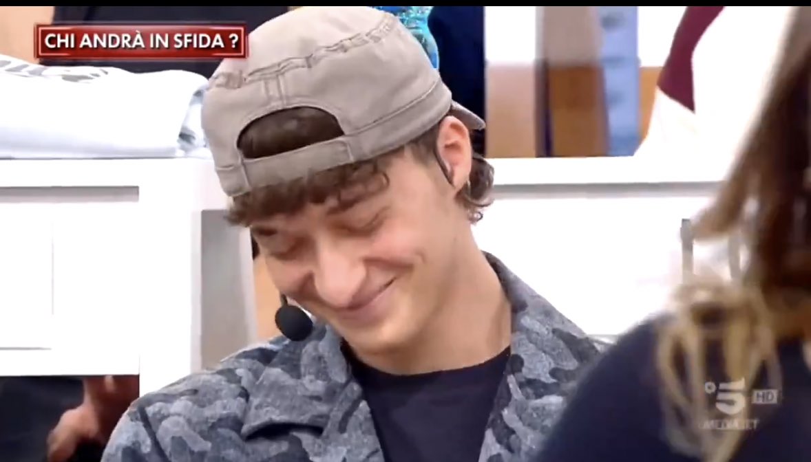 Io ho un debole per vybes che si imbarazza per ogni piccolezza🫠 #amici24