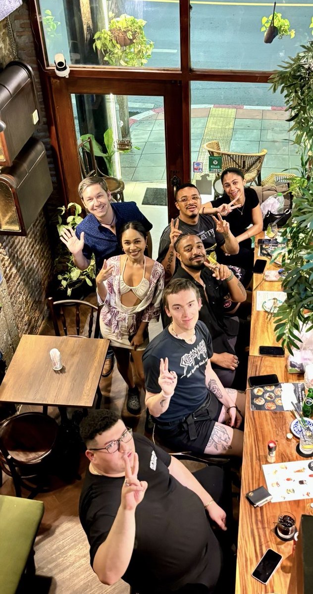 “We need to go back to the restaurant with the amazing shrimp tacos!” -our new friends 

Thanks for stopping in again! 🙏