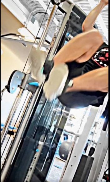 CendonMabel's tweet photo. #SundayGraham Good day @GrahamWardle and fans.
"working on improving his form still"... I get tired just watching you sweat π... what an effort πͺπͺπͺπͺ, my God ππ... congratulations...πππ
You are an example in everything... have a nice weekend ππ #iloveGrahamWardle https://t.co/5NNZAnOFhp