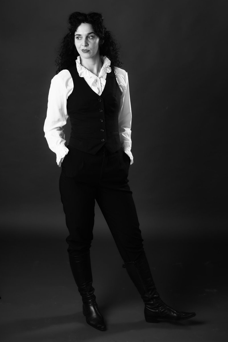 John-David Henshaw (@mrladeda) on Twitter photo Itās our last performance of Jekyll & Hyde: A One-Woman Show as part of <a href="/mioff_fringe/">Milano Off Fringe Festival</a> 2024! Itās been a joy to perform our slice of darkness here in Milan, and to represent <a href="/dundeefringe/">dundeefringe</a> as a delegate to the festival. Our <a href="/worldfringenet/">World Fringe</a> family is a beautiful thing!! #fringe Itās our last performance of Jekyll & Hyde: A One-Woman Show as part of <a href="/mioff_fringe/">Milano Off Fringe Festival</a> 2024! Itās been a joy to perform our slice of darkness here in Milan, and to represent <a href="/dundeefringe/">dundeefringe</a> as a delegate to the festival. Our <a href="/worldfringenet/">World Fringe</a> family is a beautiful thing!! #fringe