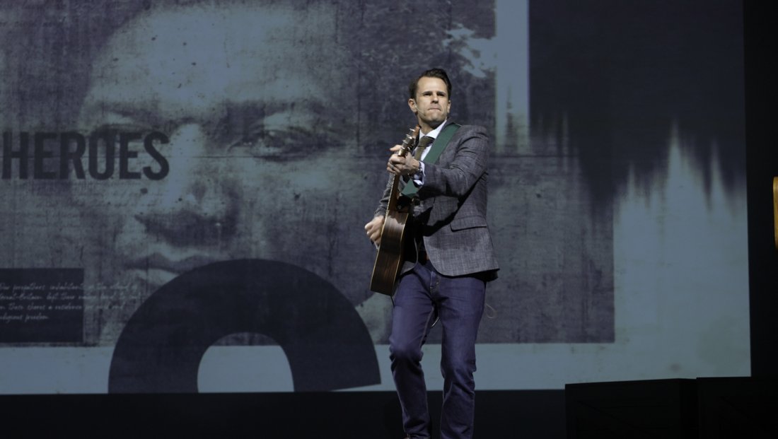 In his live show, opening at <a href="/libertyhall/">Liberty Hall</a> in Lawrence on Friday, popular podcaster <a href="/ProfGregJackson/">Greg Jackson</a> wants to tell the human stories behind U.S. history www2.ljworld.com/news/general-n…