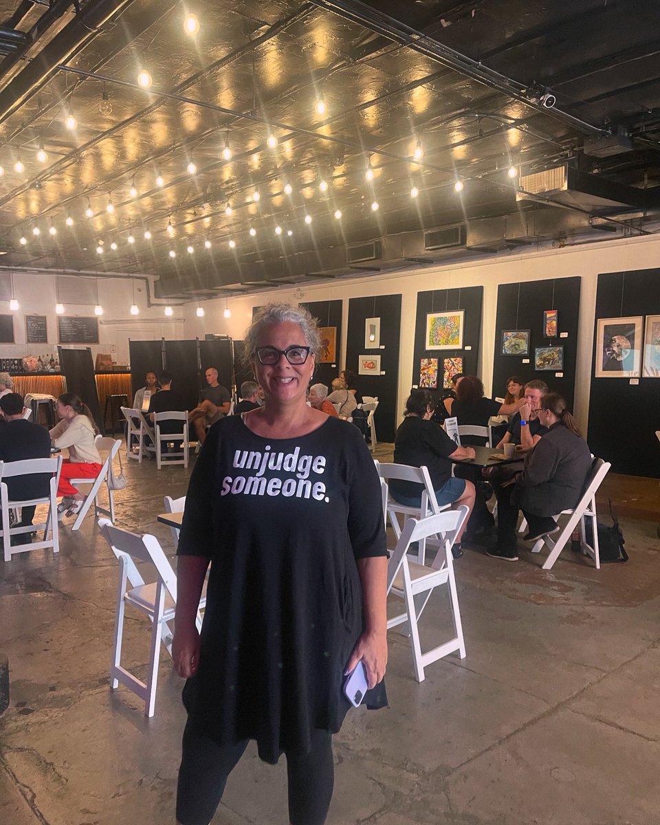 LGallager's tweet image. If you live in the NYC area, consider being either a “Book” or a “Reader” in the Human Library NYC! humanlibrarynyc.org #unjudgesomeone #humanlibrary