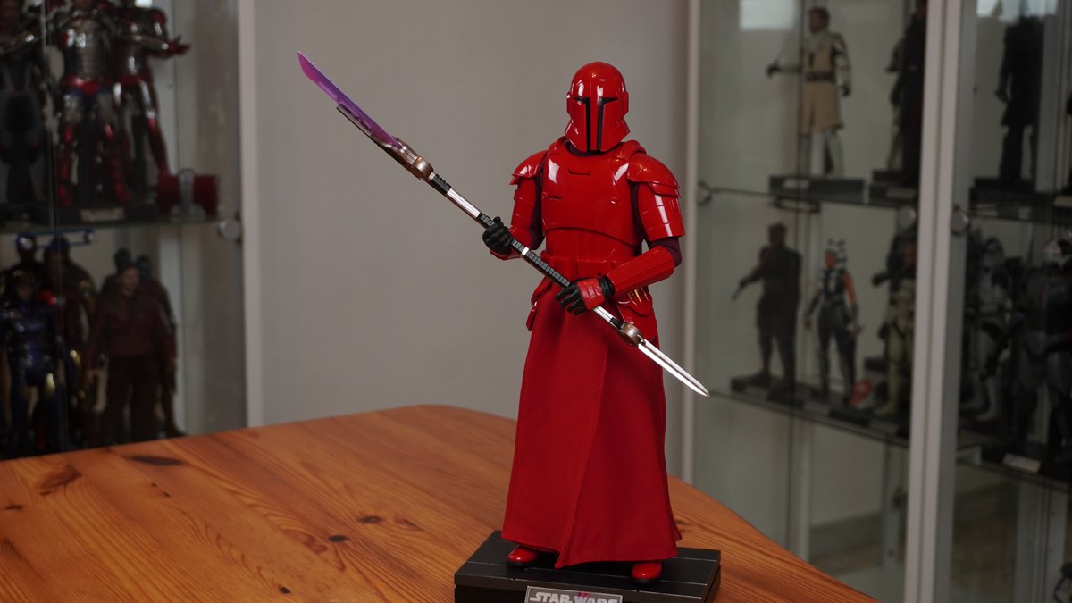 I received the Imperial Praetorian Guard, this is the coolest red