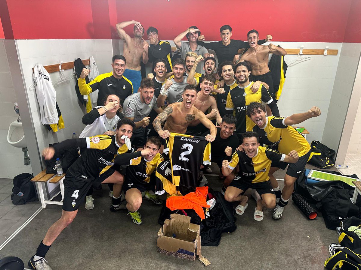 📝 PRIMER EQUIPO | JORNADA 5

Victoria por la mínima en Vallecas para sumar el primer ➕3️⃣ de la temporada fuera de casa.

<a href="/RayoVallecano/">Rayo Vallecano</a> B 0️⃣-1️⃣ #CDG

⚽️ <a href="/javito1199/">Javier Redondo Franco</a> 

¡SEGUIMOS CON TODO!

#ModestaLocura
#UnPuebloDosColoresUnaIlusión💛🖤