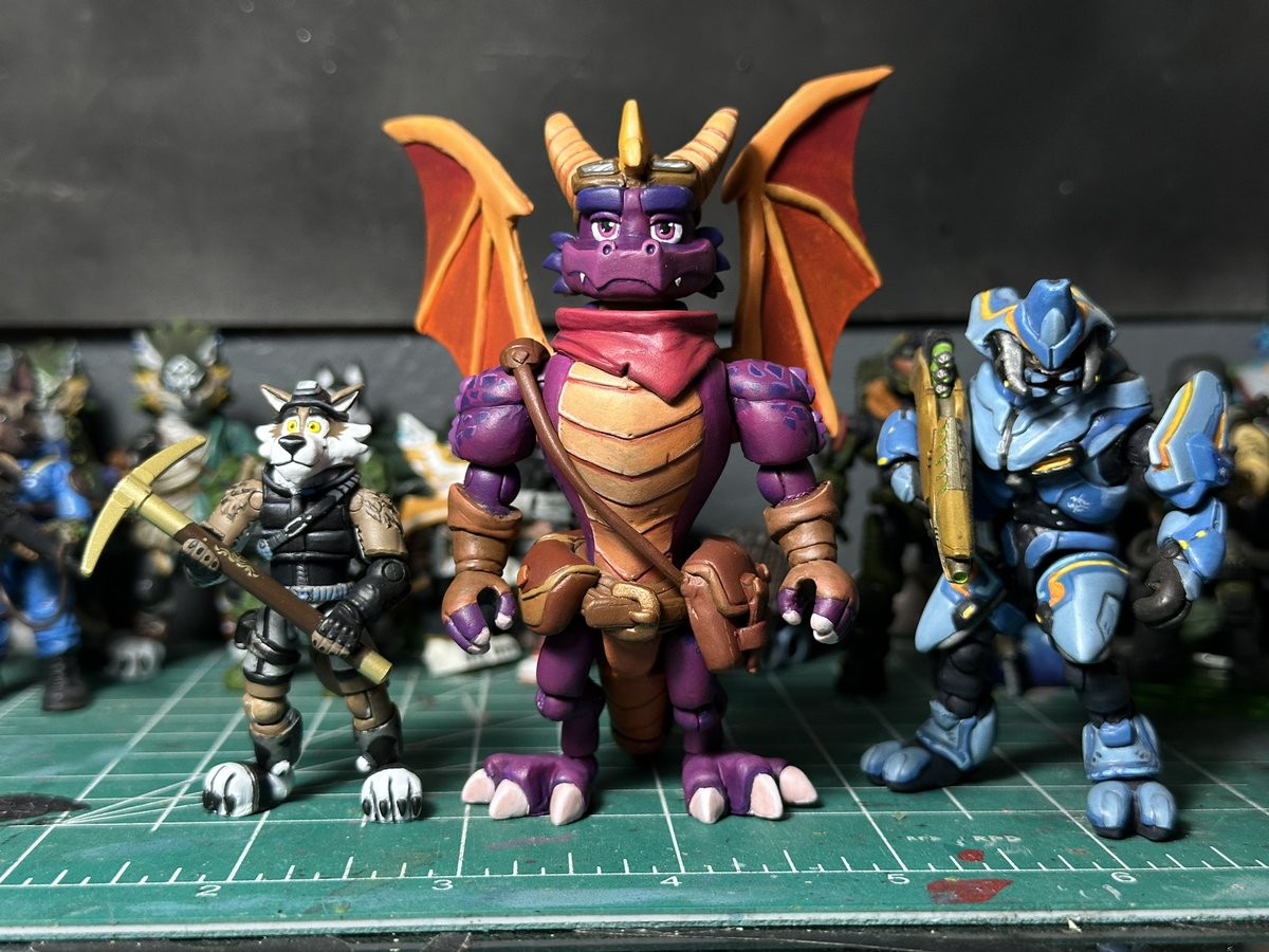 adancastro529's tweet image. Adult Spyro
Mega construx / Mega Bloks custom Minifigure 36 points of articulation
Inspired by @specsowl and @FromHappyRock concept artwork
@toysforbobofficial styled after Spyro Reignited Trilogy game
#Spyrofanart #spyro #SpyroCommunityDay #fanart