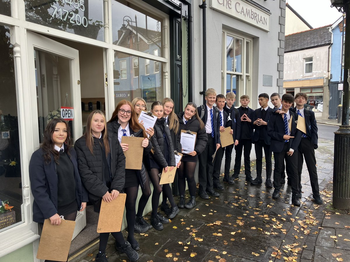 Geography Dept YGTCS (@geographytcs) on Twitter photo Year 10 <a href="/YGTredegarCS/">Ysgol Gyfun Tredegar</a> geography pupils on a visit to <a href="/tredegarwales/">Tredegar, Blaenau Gwent, Wales</a> town centre to conduct a clone town survey to prepare for their <a href="/wjec_cbac/">WJEC</a> GCSE Unit 3 <a href="/OutdoorsYGTCS/">Outdoor Learning YGTCS</a> Year 10 <a href="/YGTredegarCS/">Ysgol Gyfun Tredegar</a> geography pupils on a visit to <a href="/tredegarwales/">Tredegar, Blaenau Gwent, Wales</a> town centre to conduct a clone town survey to prepare for their <a href="/wjec_cbac/">WJEC</a> GCSE Unit 3 <a href="/OutdoorsYGTCS/">Outdoor Learning YGTCS</a>