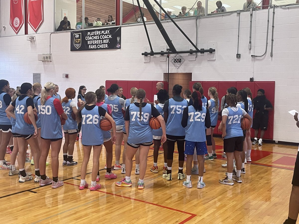 Chaminade HC Frank Bennett addresses the players at the beginning of The Expo