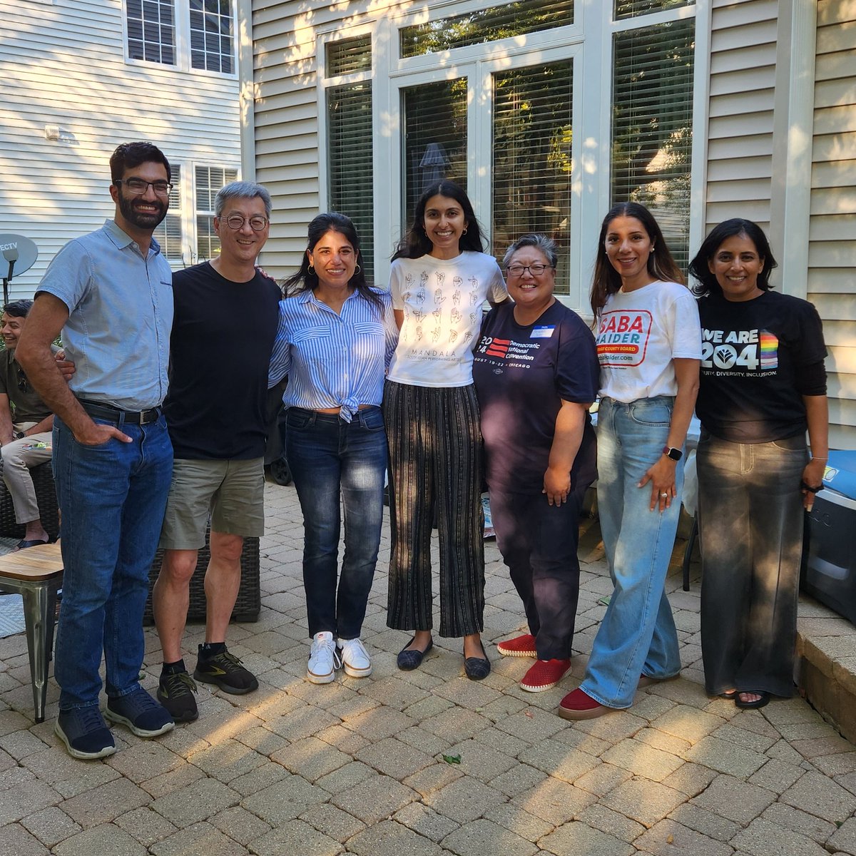WDDAAPI's tweet image. Thank you to Supna Jain for hosting a great petition drive! Local elections shape our communities—let’s elect Saba Haider, Supna Jain, and Aishwarya Balakrishna to ensure clean air, quality education, and beautiful parks! #Vote2024 #Vote2025 #VoteLocal