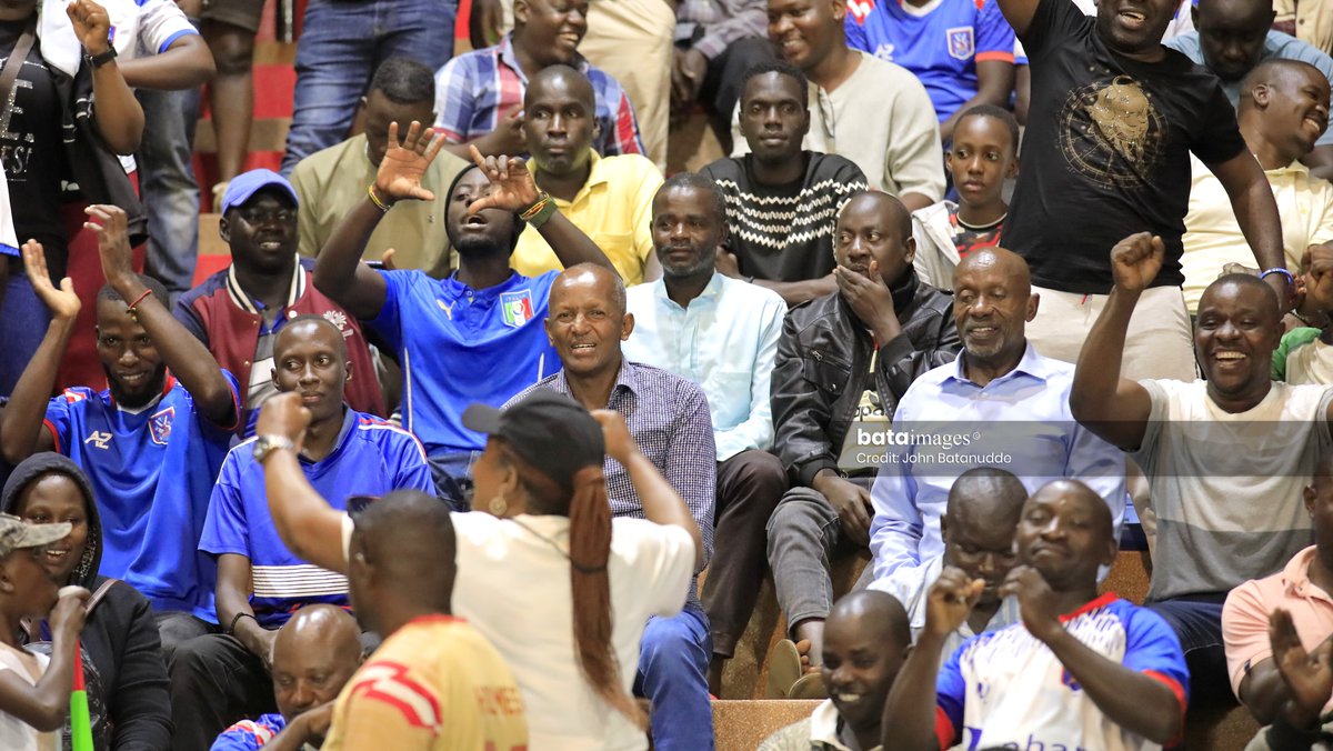 BataImages's tweet photo. Hajji Omar Mandela and Franco Mugabe Watched the Vipers vs Villa game with ordinary Fans.
@SCVillaJogoo  @ScVillaMyClub https://t.co/Fx6QdIHpqn