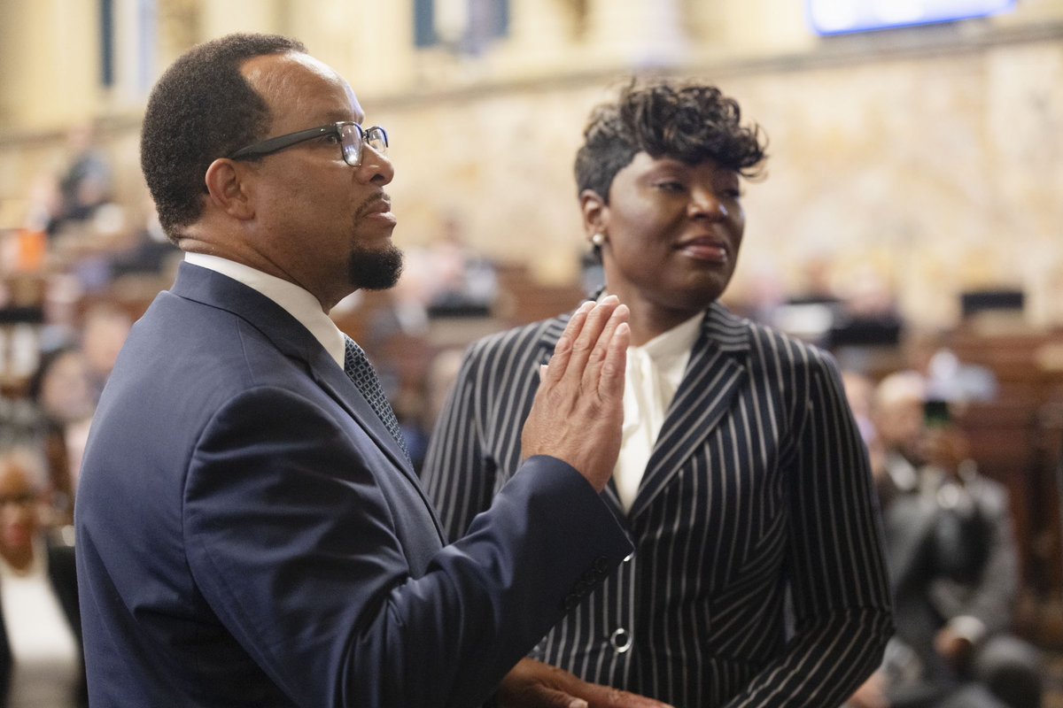 RepMcClinton's tweet image. Welcome to our the newest members of the #PaHouse Rep. Keith Harris, 195th district and Rep. Andre D. Carroll, 201st district! 

I am looking forward to working you to fight for our neighbors in Philadelphia! Let’s #gettowork 💪🏾