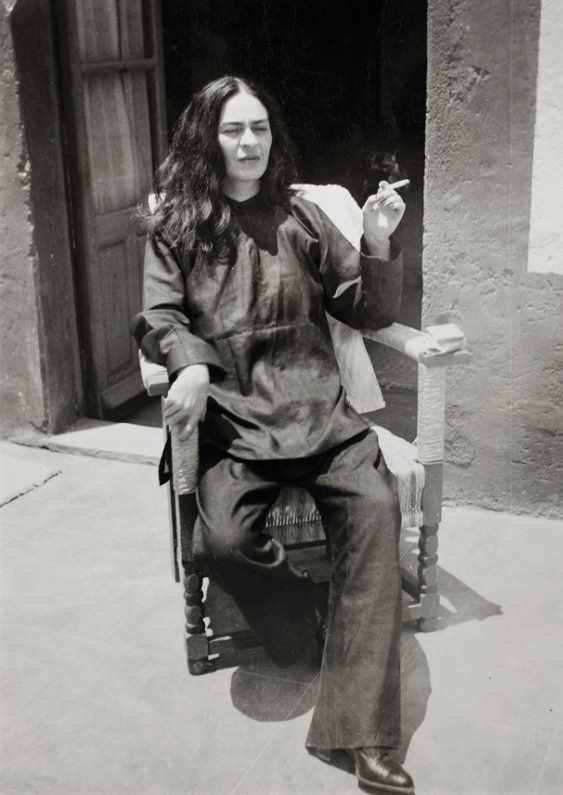 Artist Frida Kahlo , c. 1946 (photographed by her brother)  #WomensArt