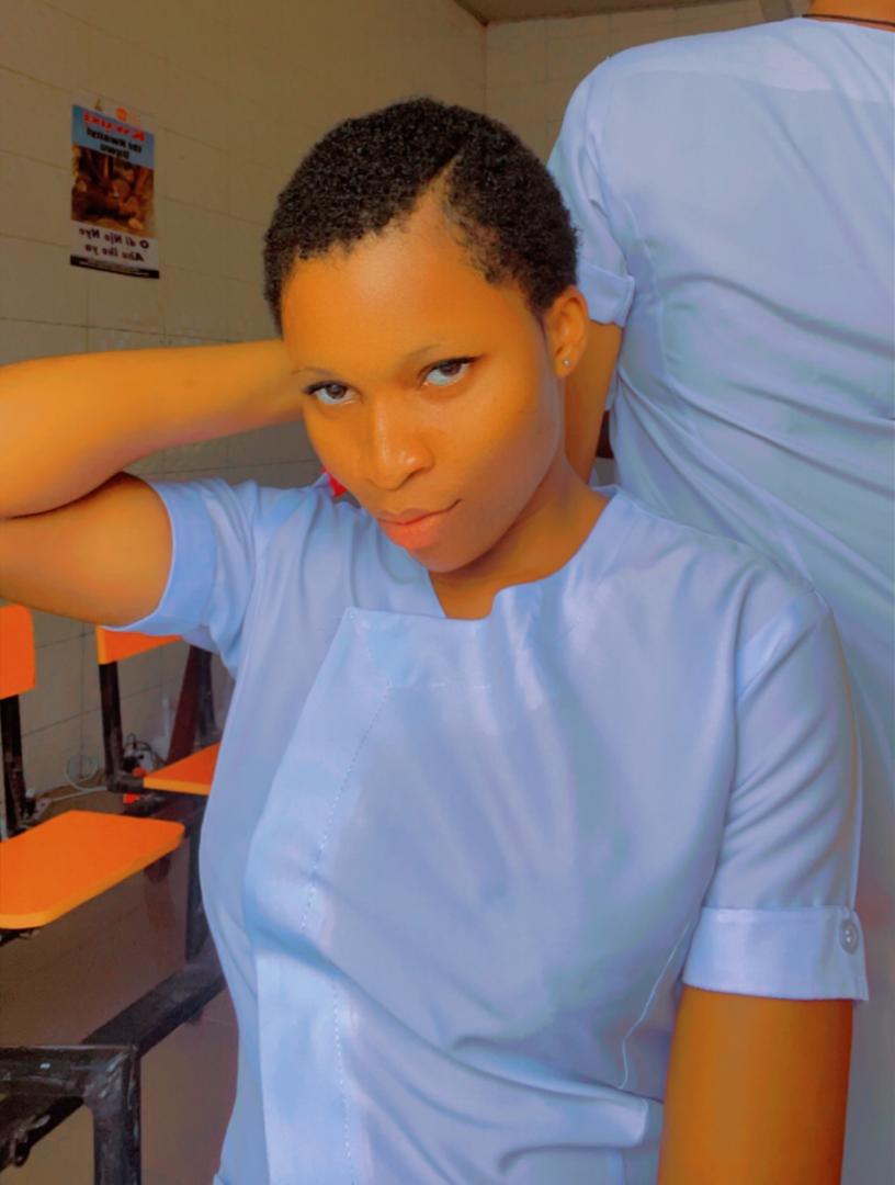 DaSilva_042's tweet photo. Your favourite nurse https://t.co/tLsrHCfvg9