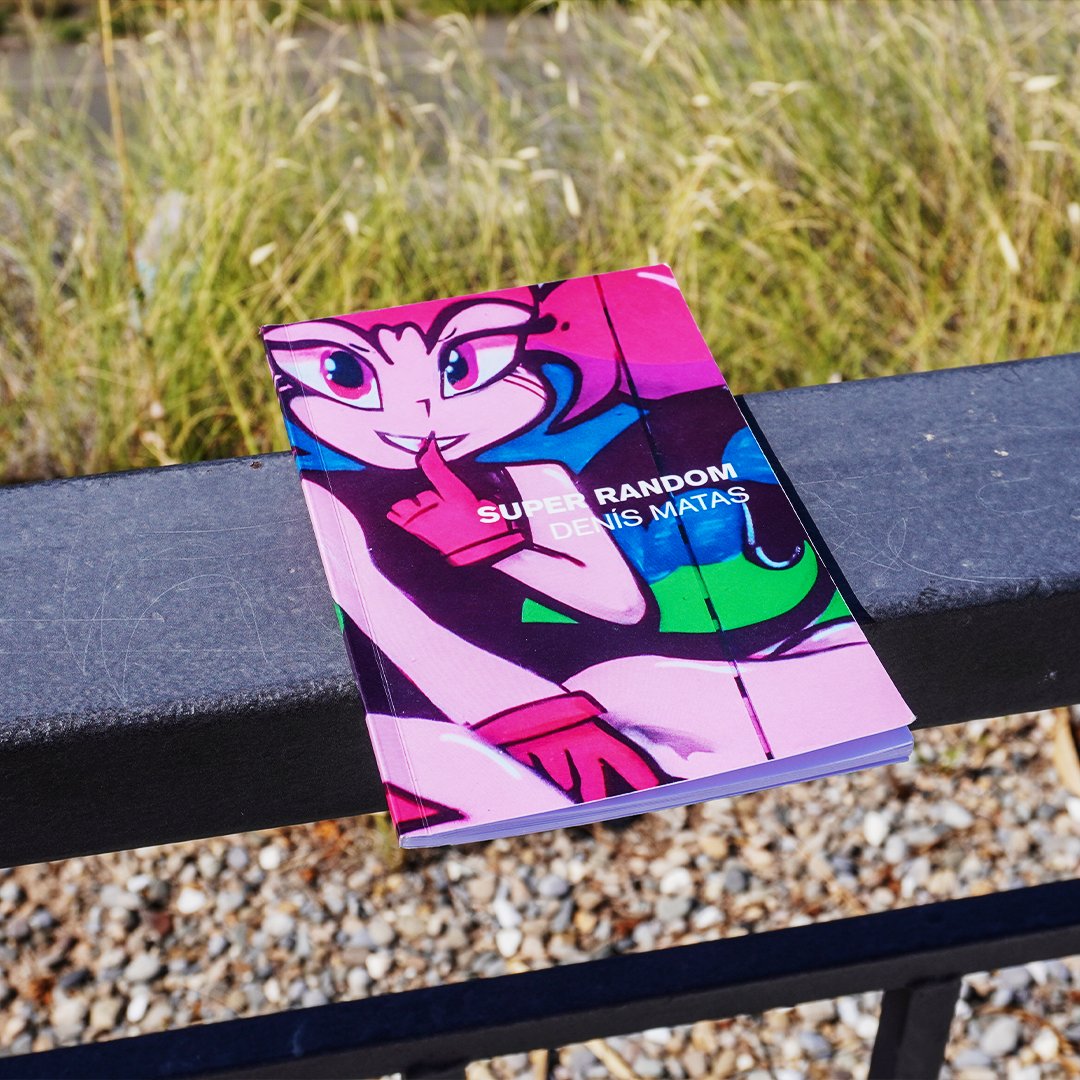 Deis159's tweet image. Super Random, no rules, no logic, just photos and quotes from the most unexpected and curious moments. A journey into the absurd and the brilliant, all in one place.

Do you dare to explore it? amzn.eu/d/1w3Th5x

#SuperRandom #PureCreativity #UniqueBook