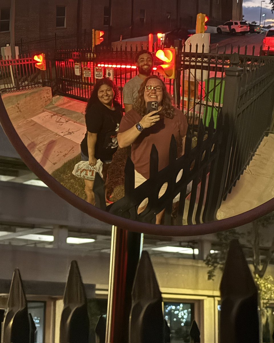 Happiest Anniversary to some of my favorite people <a href="/RilesAsh/">RILES</a> <a href="/ReggieSloan3/">Reggie Sloan</a> Love when the Triple R team can get together! To many more! #LifeAtATT #ItsAFloridaThing