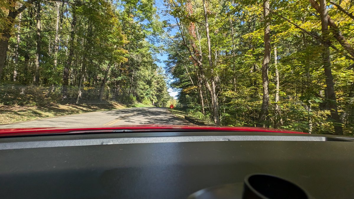 MikeClineJr's tweet image. Took a fall cruise yesterday. Almost time to put the Bird away. 😔